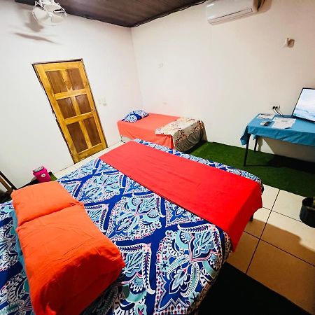 Bato'S Hostel Quepos Luaran gambar