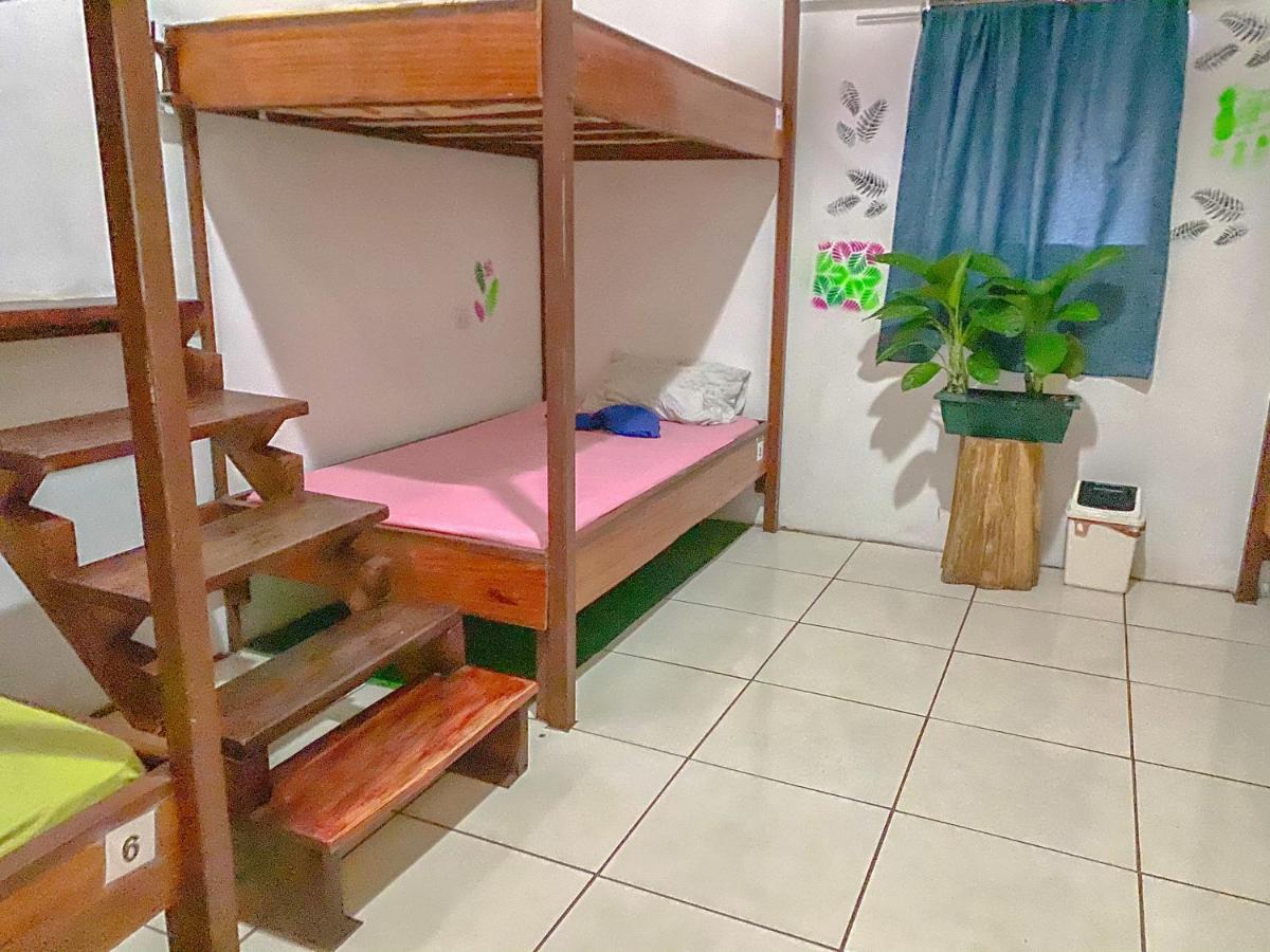 Bato'S Hostel Quepos Luaran gambar