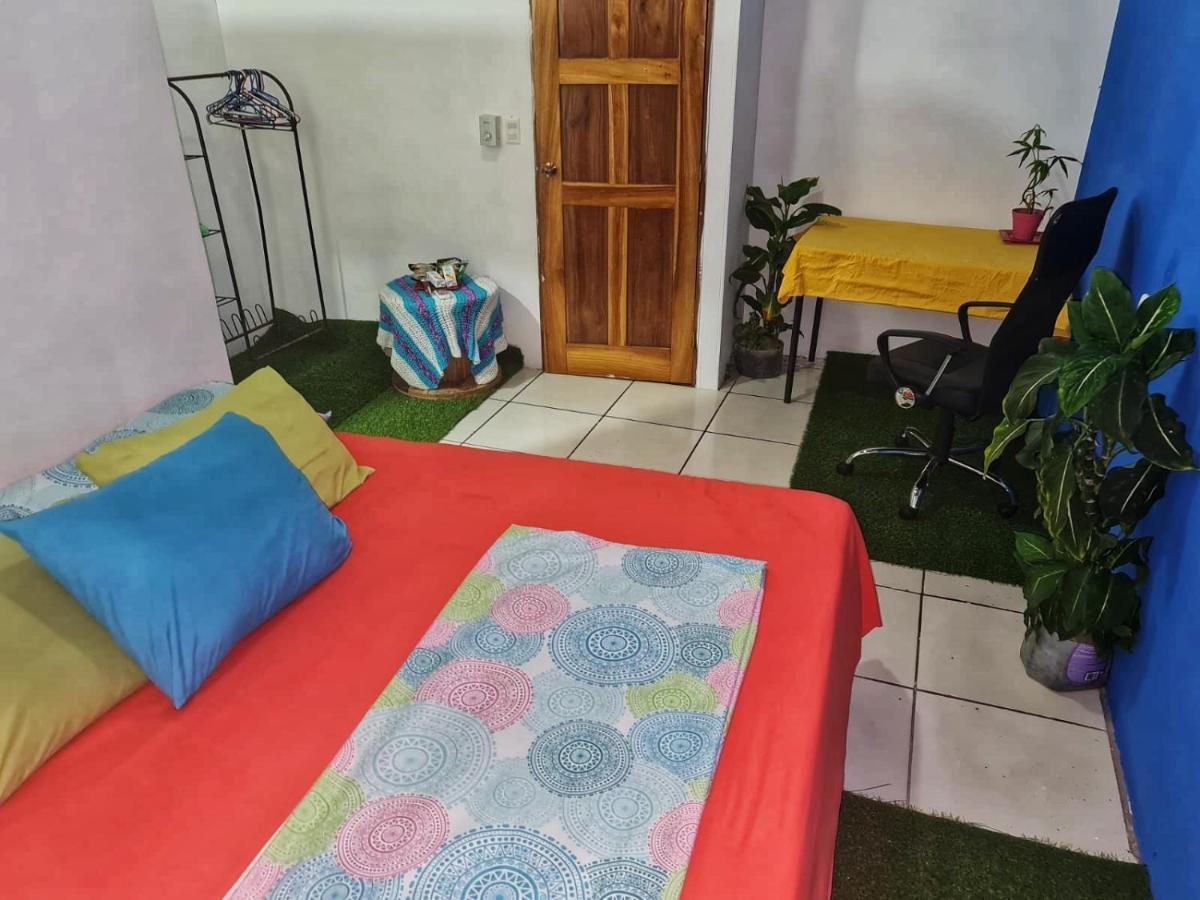 Bato'S Hostel Quepos Luaran gambar