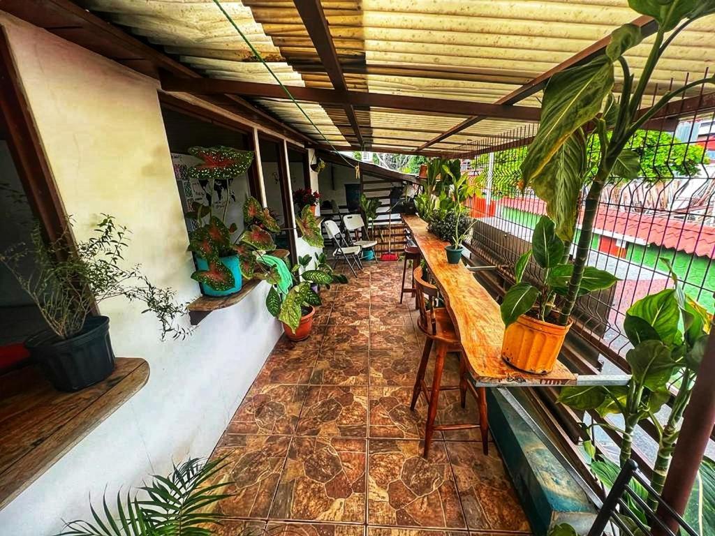 Bato'S Hostel Quepos Luaran gambar