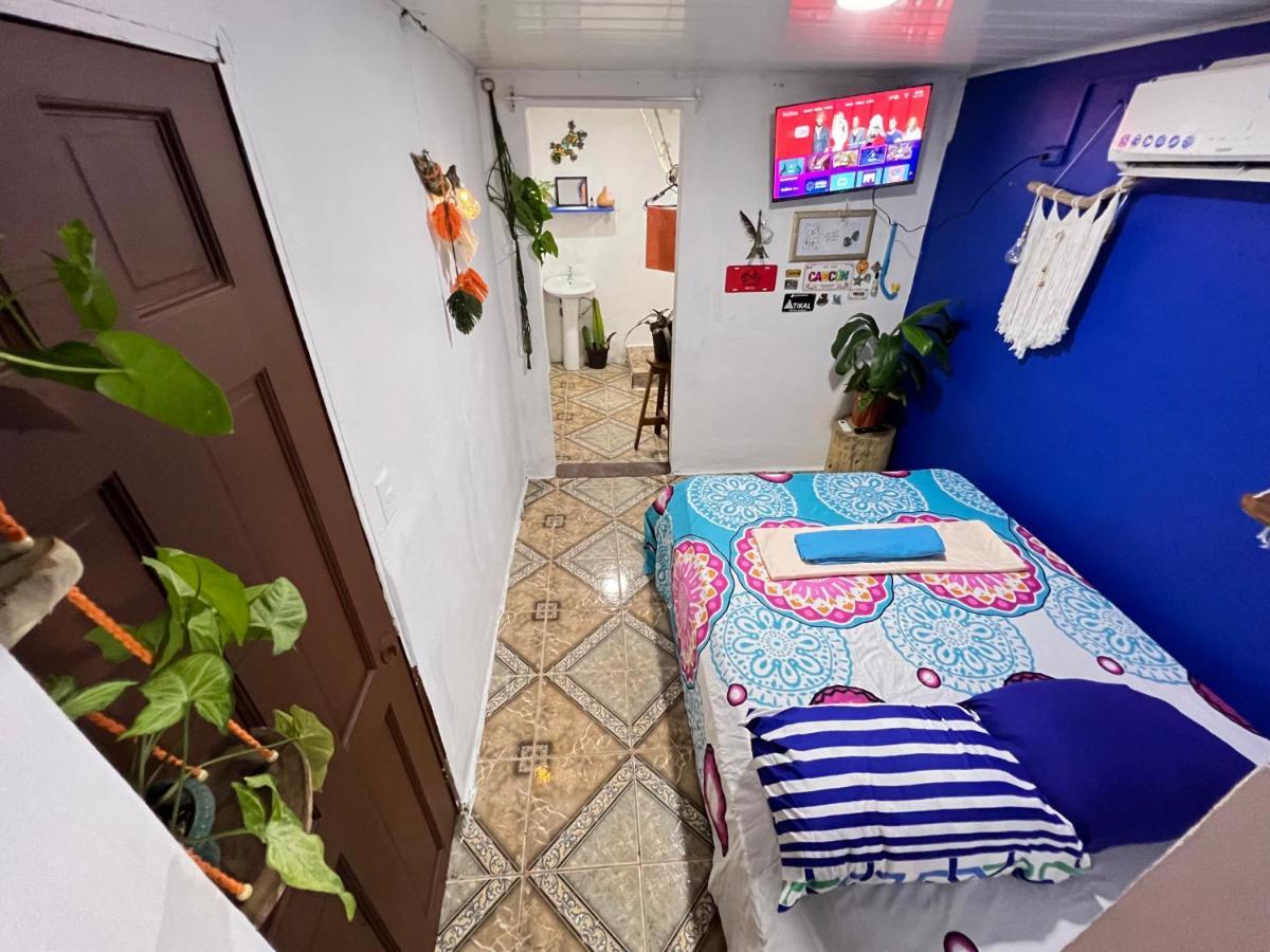 Bato'S Hostel Quepos Luaran gambar
