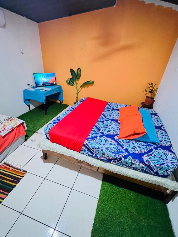 Bato'S Hostel Quepos Luaran gambar